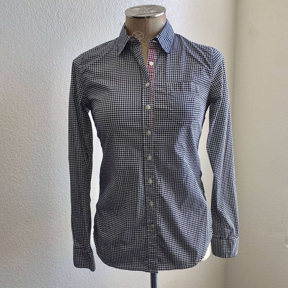 Tommy Hilfiger Fitted Button Down Blouse